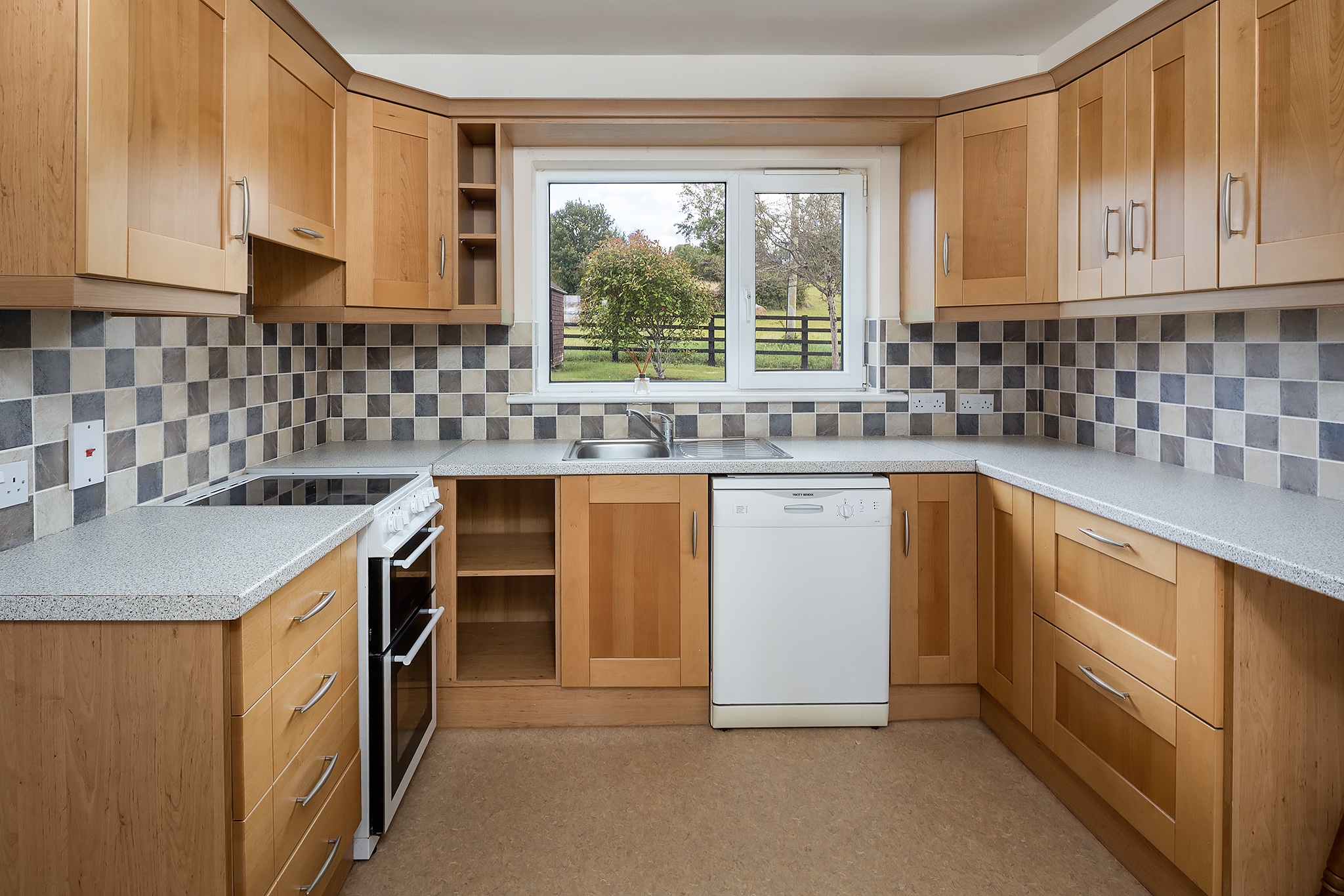 Padua, Aghada Hall, Co. Cork - Image 19